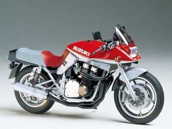 1/12 Suzuki GSX1100S Katana "Custom Tuned"