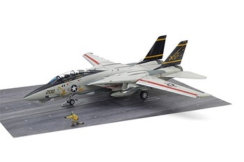 Grumman F-14A Tomcat (Late Model) Carrier Launch Set
