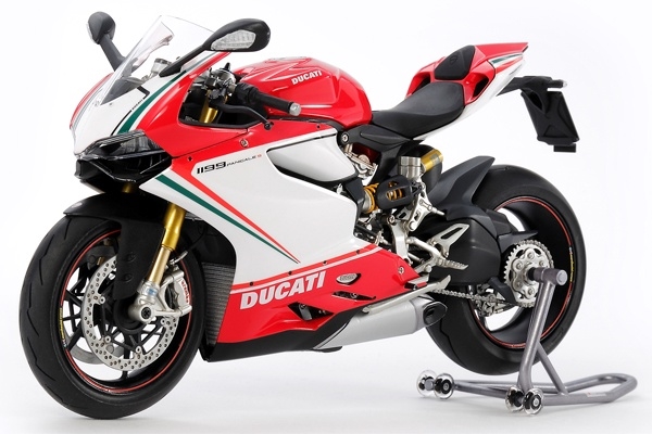 Ducati 1199 Panigale S Tricolore