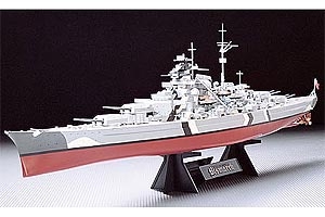 Tamiya 1350 German Battleship Bismarck - 78013